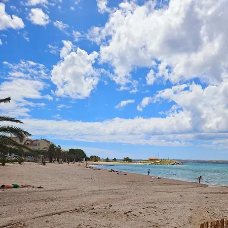 Mima Island Pag,povljana * Povljana