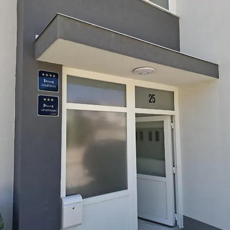 Mima Island Pag,povljana * Povljana