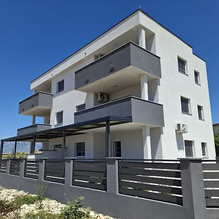 Mima Island Pag,povljana Apartment *