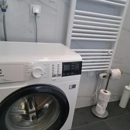 Mima Island Pag,povljana * Povljana