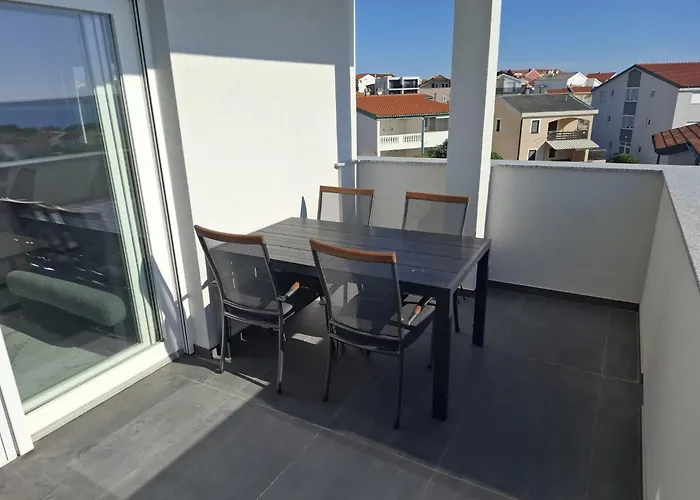 Mima Island Pag,povljana